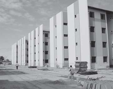 unidades habitacionais (9 blocos com 16 apartamentos), com utilização de blocos estruturais cerâmicos produzidos