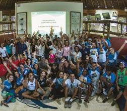 Por exemplo, o Coral Vivo, em parceria com o Coletivo Jovem Costa do Descobrimento, realizou a oficina Território pelo Olhar dos Jovens, integrante da programação da 68ª Reunião Anual da