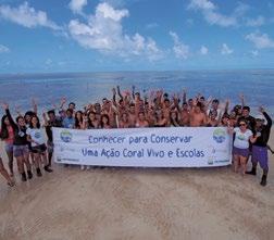 Oficina Território pelo olhar dos jovens, Projeto Coral Vivo, Porto Seguro/BA, 05/07/2016. Ação de sensibilização dos Projeto Albatroz e TAMAR, Ubatuba/SP, 06/06/2015.