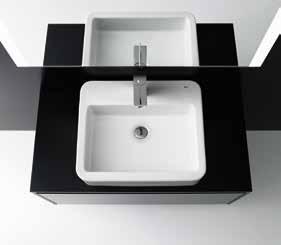 A coleção Element oferece três medidas de lavatório (700, 600 e 550 mm) para que se adapte
