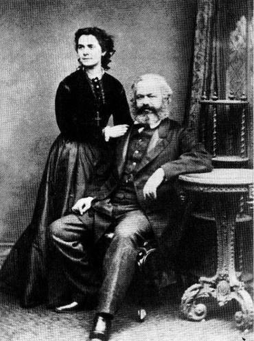 Casou-se com Jenny von Westphalen em 1843, com quem teve 7 filhos.