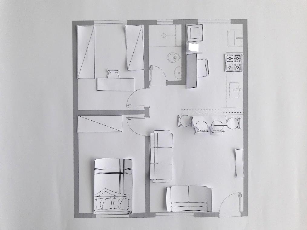 No caso da Família 2, nota-se no layout que os ambientes são menos abarrotados de móveis (o que pode estar relacionado ao fato de ser uma família unipessoal), exceto o escritório, que tem dois