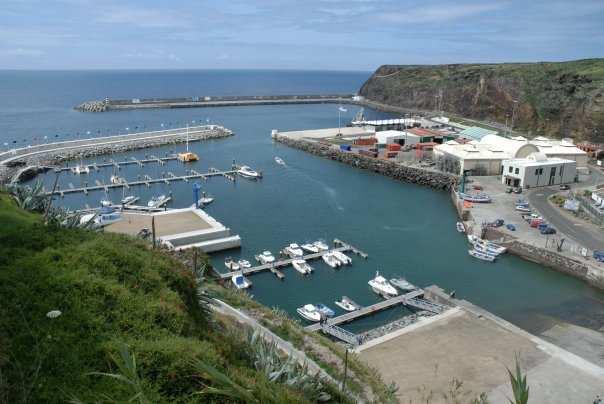 Físico) Vila do  Açores