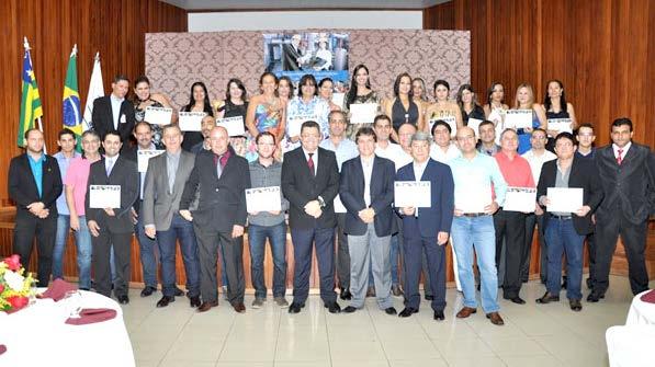 IEL Empresas recebem certificação do PQF No último dia 04, no SESI Jundiaí, foi realizada a cerimônia de entrega de certificação às 28 empresas que participaram do Programa de Qualificação de