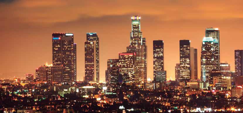 53 Extensão Los Angeles 3 noites 1º DIA LOS ANGELES Chegada a Los Angeles, a capital do cinema, com grandes estúdios e uma ilusão do luxo, da imagem e da fama.