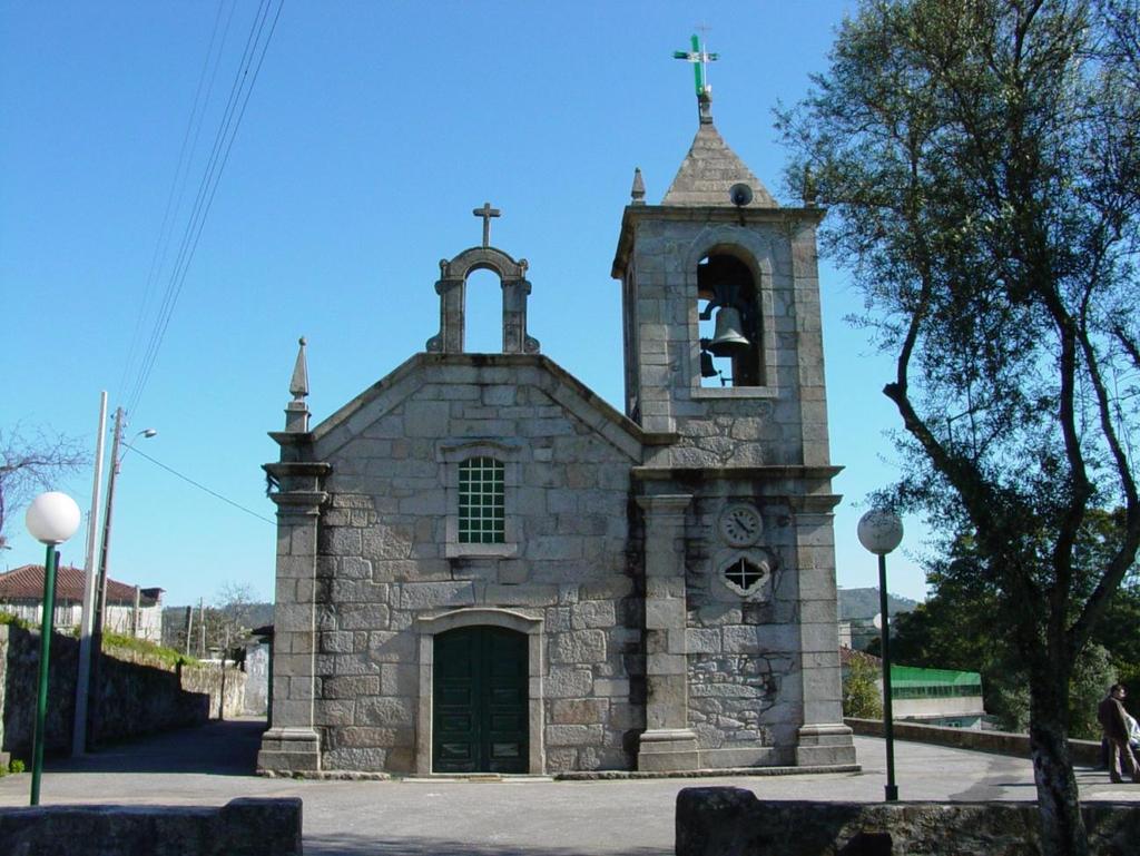 Fig. 61 - Igreja de São Vicente de