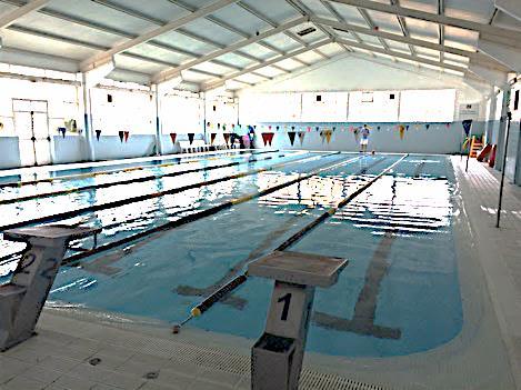 Ginásio O pavilhão desportivo é o local onde se faz a preparação física dos atletas de natação, cujo material