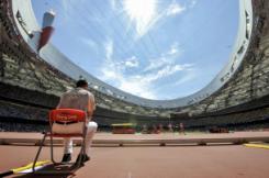 REGISTRADORES DE VOLTAS Controlam as voltas dos atletas nas provas acima de 1.500 metros.
