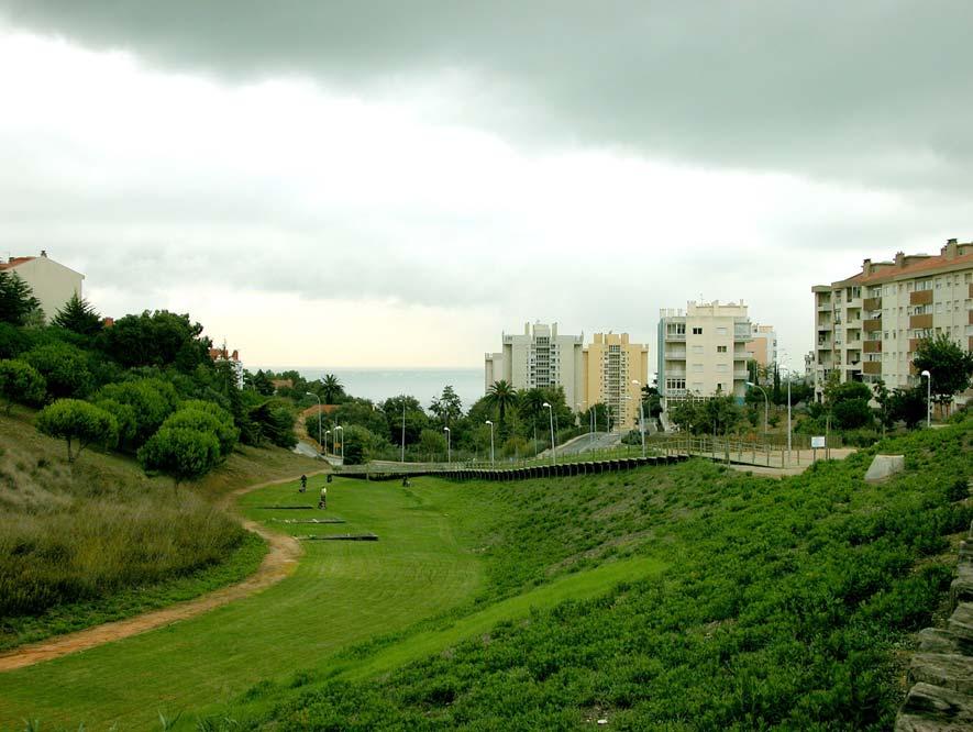 Espaços verdes FICHA TÉCNICA Designação: Parque Urbano do Alto da Terrugem Dono de Obra: Câmara Municipal de Oeiras