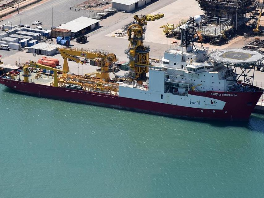 TERMINAL DE REPAROS NAVAIS Manutenção e reparos navais Hibernação de unidades offshore Construção