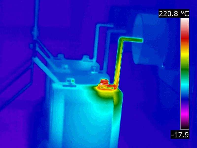 Equipamento: CATE-03 - ACIONA BOMBA 1 - SECCIONADORA Nº3 E TC Localização: CAPTAÇÃO ATIBAIA TAG: CPAT-03 Emissiv: 0,85 T. Amb: 28 ºC Carga: 100 % V.