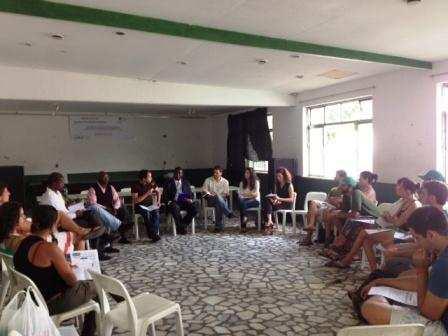 Esta sessão de discussão foi incluída no programa oficial da Cúpula e decorreu no dia 18 de Junho entre as 14:00 e 16:00 na Tenda Clube Boqueirão.