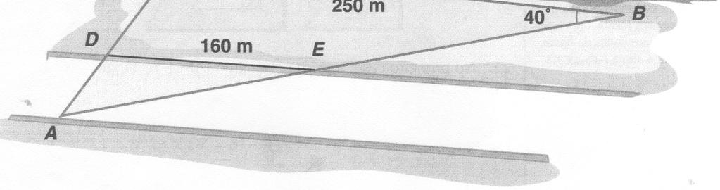 indicadas na figura: Fórmula fundamental da trigonometria sen α + cos α = Fórmulas que relacionam o seno, co-seno e tangente de um ângulo agudo Expressão geral das amplitudes de ângulos com o mesmo