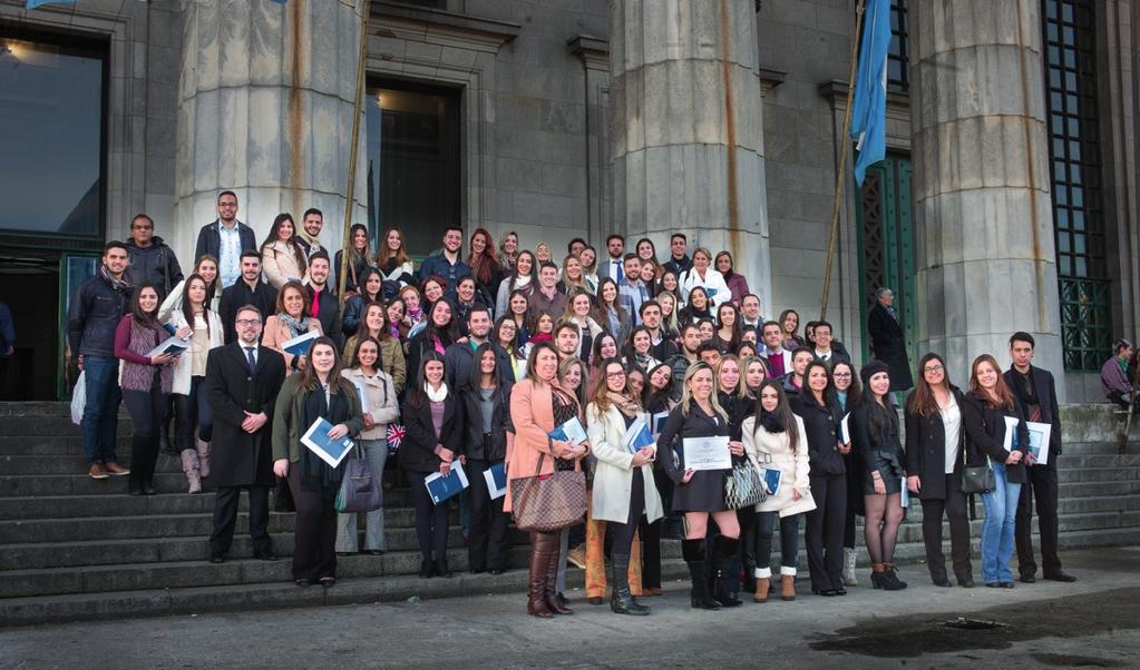 Bolsa PIBIC/FAPEMIG O Programa Institucional de Bolsas de Iniciação Científica da FAPEMIG consiste em bolsas oferecidas para alunos que participam de projetos de pesquisa coordenados por professores