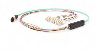 Dados, em conformidade com a norma IEG61754 7. MPO 88,00 LATIGUILLO MPO - MPO O novo patch cord MPO LightMax é o componente ideal para uma boa organização em redes de fibra ótica.
