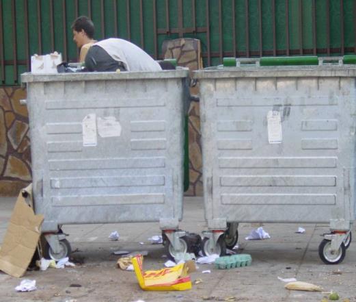 dos países em desenvolvimento não têm regulamentos sobre o tipo de recipientes a usar para acondicionamento de resíduos