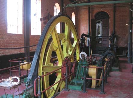 1A máquina do sistema funicular de 1867, quando inauguraram a ferrovia.