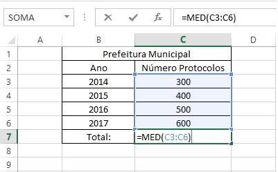 20) Com base na tabela abaixo do Microsoft Excel 2013 (versão em Português e formato padrão sem alterações), Julgue os itens abaixo: I- Após o usuário digitar a formula =MED(C3:C6) e pressionar Enter