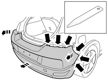 18 Fixe um pedaço de fita na parte de trás do rebordo do guardalamas para o proteger quando a cobertura do pára-choques for solta na extremidade dianteira.