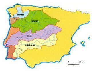 Distinguir rede hidrográfica de bacia hidrográfica. R: a Rede Hidrográfica é o conjunto de um rio e seus afluentes.