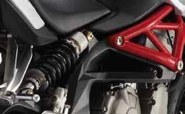 > > > gama 2012 GENERIC 600 CC A GENERIC entra no mercado das motos de média cilindrada com uma sensacional