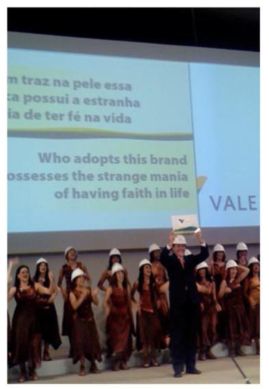 138 O dia 29 de novembro foi denominado como Dia V. A Vale organizou o Fórum de Líderes, no Rio de Janeiro, evento que teve a participação de toda a equipe de liderança da organização.