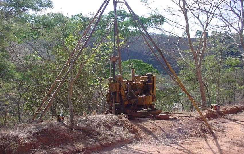 PROJETO DE REPOTENCIAÇÃO ESTUDOS REALIZADOS: INVESTIGAÇÕES Foto 07