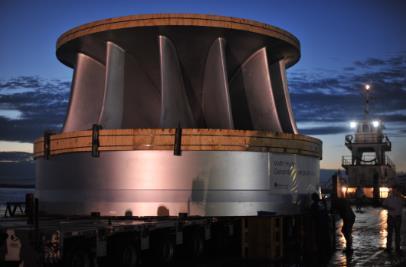 As turbinas Francis são o tipo mais difundido nas usinas hidrelétricas brasileiras, sendo mais adequadas para desníveis de 40 a 400 m.