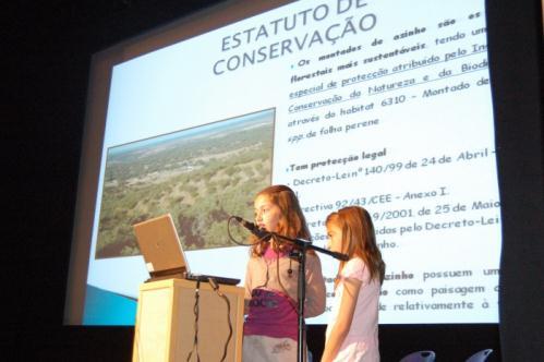 4.2- Participação em eventos/conferências/projectos Conferência Biodiversidade Mayor 2011 De acordo com o objectivo que tinha sido proposto para este ano, continuaram-se os trabalhos com as escolas