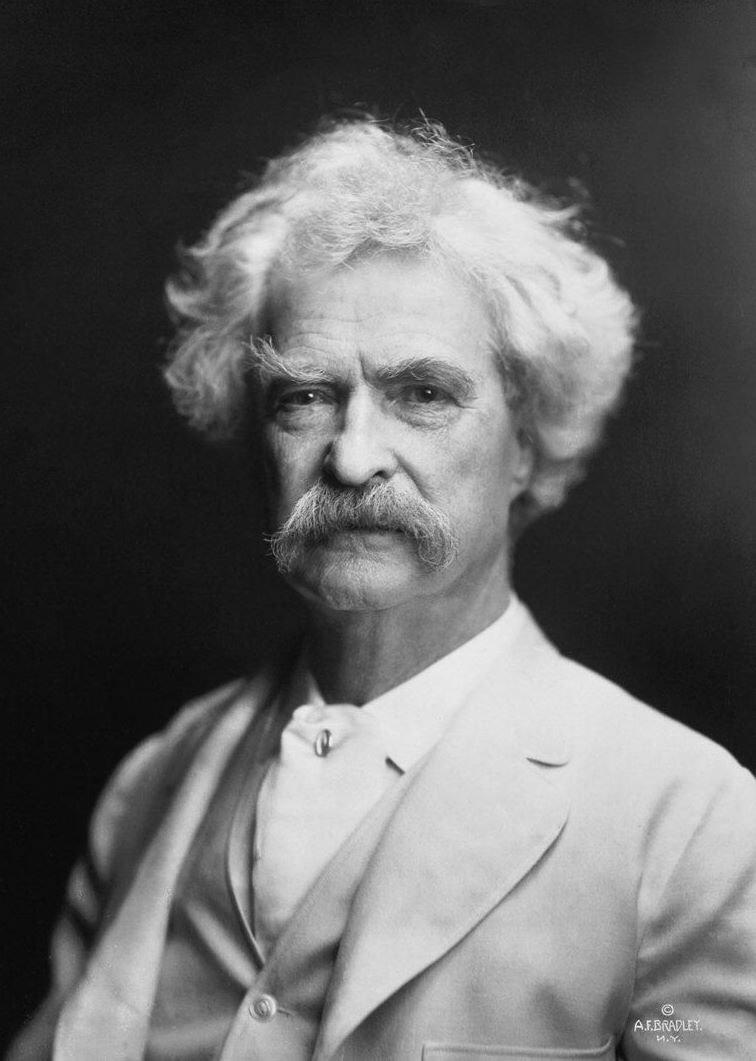 Mark Twain (1835-1910) nasceu na pequena vila de Florida, no Estado de Missouri, nos Estados Unidos, no dia 30 de novembro de 1835.