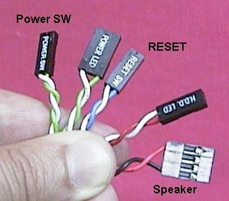 Conexões não polarizadas Reset: conector de 2 pinos Power Switch: conector de 2