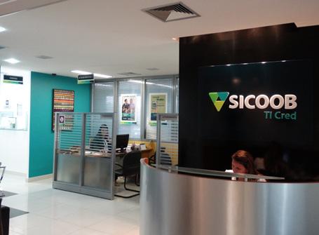 A consolidação e fortalecimento da visão sistêmica da marca Sicoob é um processo que teve início em maio com a sinalização das primeiras Cooperativas.
