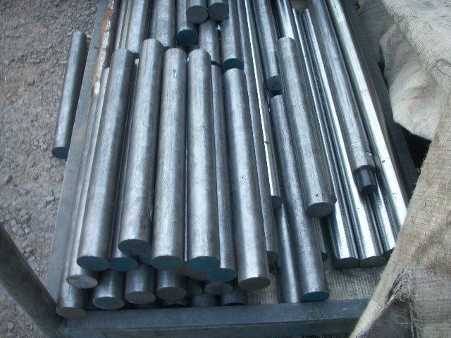 estamparia solicita as barras de aço circular que serão utilizadas na fabricação dos