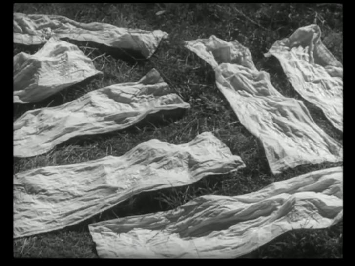 Figura 40 Fotogramas digitais extraídos de planos não sequenciais do filme Aldeia da Roupa Branca.