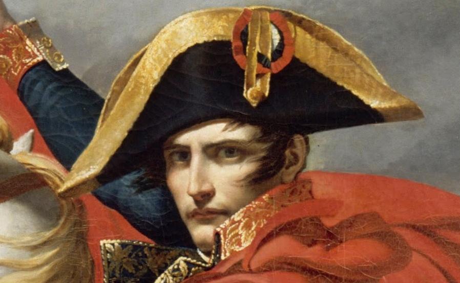 Retrato de Napoleão Bonaparte, primeiro Cônsul. É representado no comando do exército, a atravessar os Alpes, na passagem conhecida como O Grande São Bernardo,.