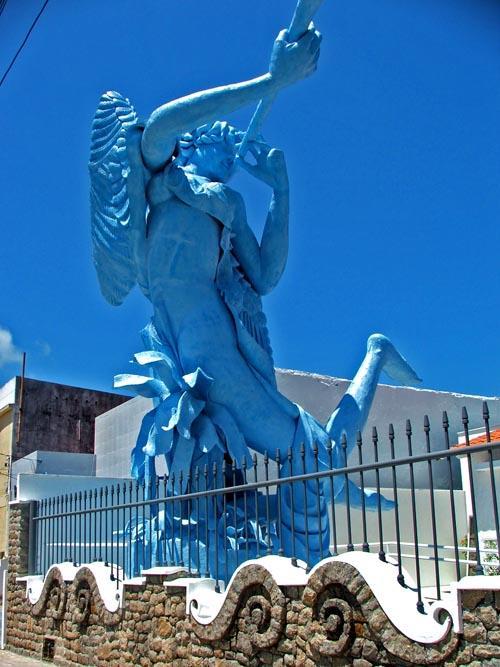 ANJO AZUL Originalmente pertencia a Galeria de Arte Anjo Azul, situado na avenida Hermes da Fonseca no
