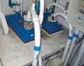 Sistema ICAF (Anti-incrustação de corrente aplicada)* Embora os Arrefecedores de caixa Duramax exijam muito pouca manutenção, o feixe tubular está exposto à água do mar e pode potencialmente se