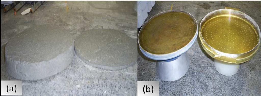 Figura 3: (a) Detalhes das espessuras das camadas de argamassa; (b) Pratos com argamassa para ensaio de retenção de água O procedimento de norma sugere que a leitura da quantidade de perda de água