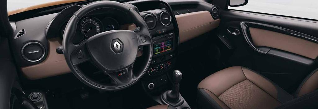 Inovador por fora e por dentro Dentro do Renault Duster, tudo foi pensado para uma perfeita condução.