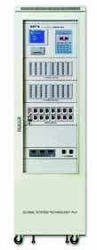 Programável via PC Saída RS-485 para painel repetidor (Máximo de 64 repetidores) Controle de extinção por gás Recursos de Alarme e Segurança Integrados Impressora interna incluída Software Gráfico