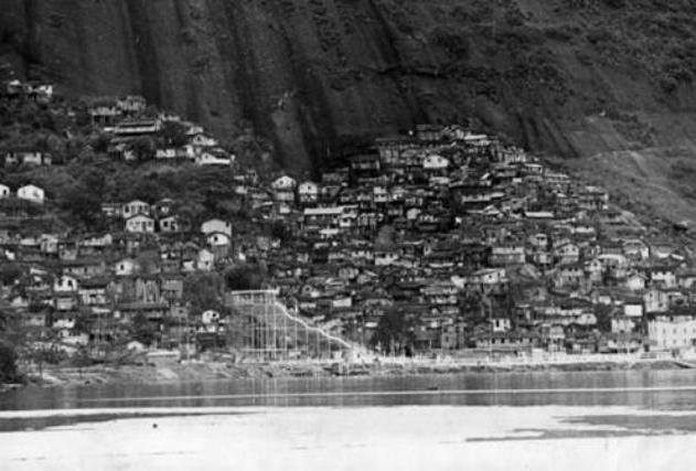 Remoção - Favela da Catacumba Rio de