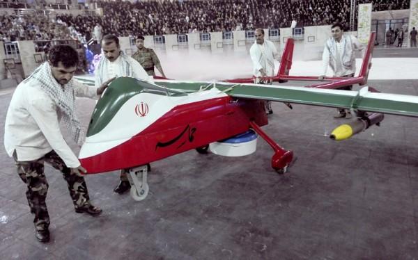 Nos últimos anos, o Irã tem feito grandes conquistas em seu setor de defesa e alcançado a auto-suficiência na produção de equipamentos militares essenciais e sistemas, incluindo a UAVs.