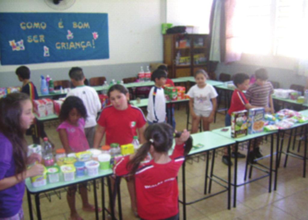 ap r e s e n ta ç ã o Arquivo dos autores Arquivo dos autores frutas e verduras ou produtos gelados.