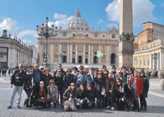 Grupo no Vaticano em Roma em 2011 Grupo na Toscana em 2015 5) Localização dos hotéis nas cidades da arte.