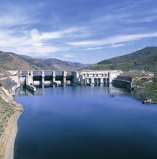 1.2.2.4 Aproveitamento hidroelétrico do Pocinho 1 2 136.94 O aproveitamento hidroelétrico do Pocinho é o localizado mais a montante no troço nacional do rio Douro. Entrou em serviço em 1983. 125.