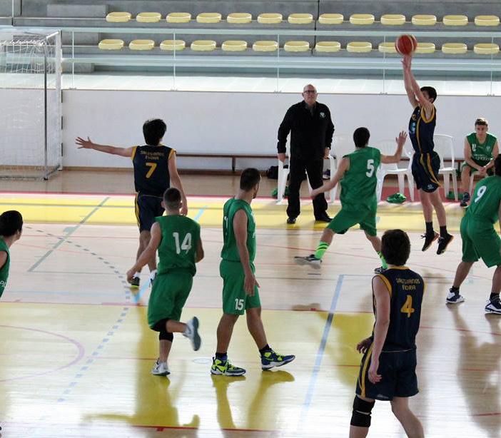 SALESIANOS DE ÉVORA FÉRIAS SALESIANOS 2017 FUTEBOL Campo de férias destinado à aprendizagem e aperfeiçoamento técnico, formações específicas, palestras,