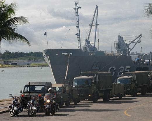 País!. Nas ações de defesa marítima na capital baiana, durante a Copa do Mundo, a Marinha do Brasil emprega um total de 17 embarcações