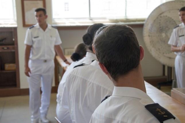 Estabelecimento de Ensino: Instituto Universitário Militar Unidade Orgânica: Escola Naval Mestrado Integrado em Ciências Militares Navais, na especialidade de Administração Naval Publicado em Diário