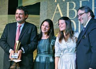 Prêmio Aberje Prêmio CanaInvest Parceiros do Projeto Agora reunidos na sede da