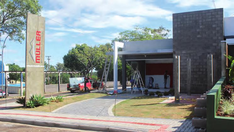 Conﬁra algumas obras: Entrada do Parque de Exposições